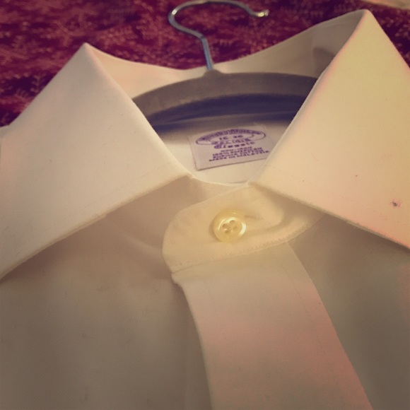 Brooks Brothers Non-Iron Classic Fit Button Down - Picture 1 of 3